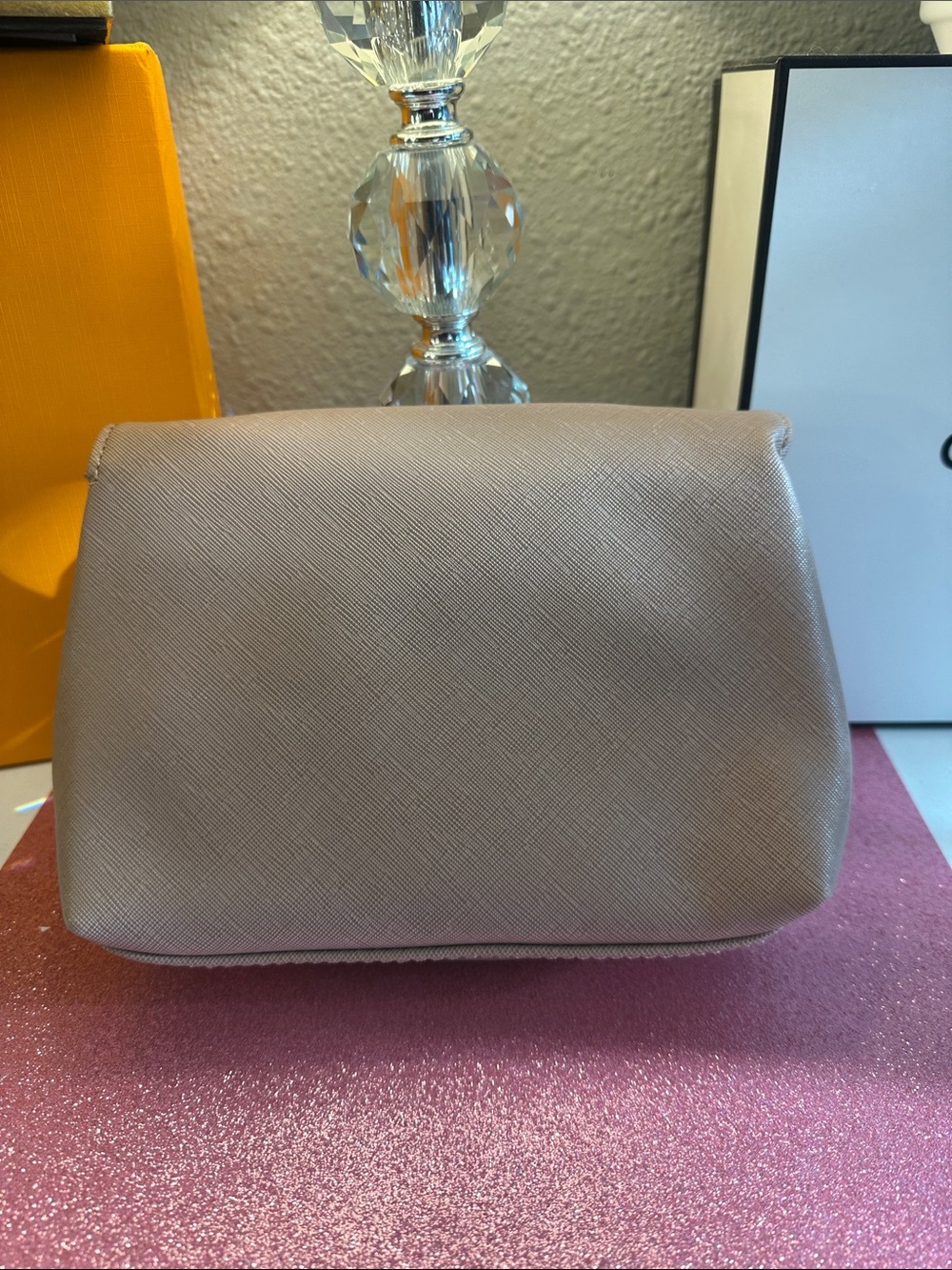 Forever 21 Taupe Textured Crossbody with Turn-Lock - Picture 3 of 5
